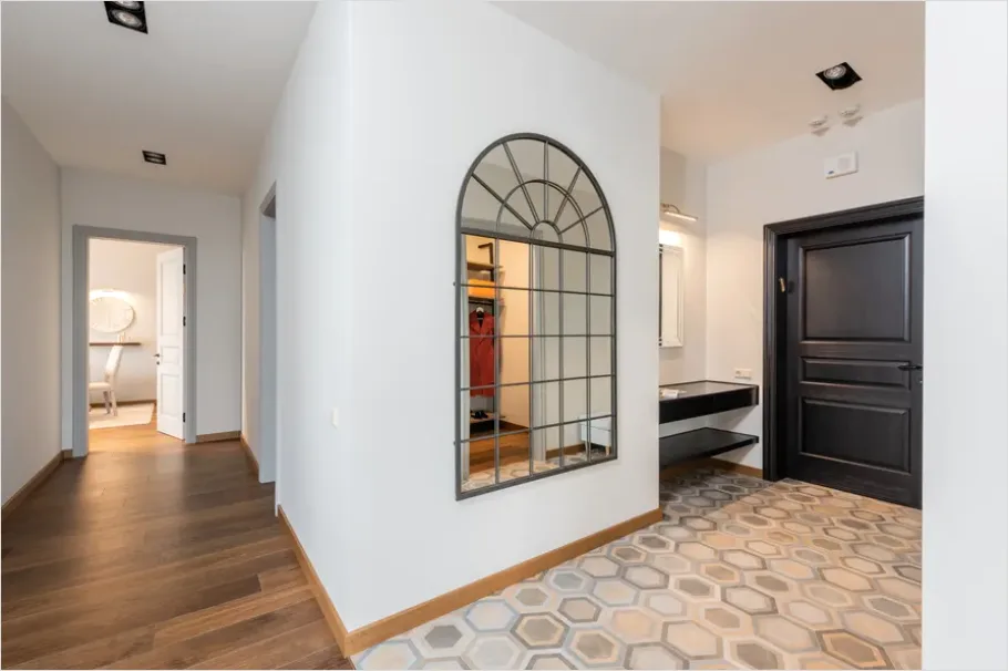 Detail Entryway Mirror Decor Ideas Number 8