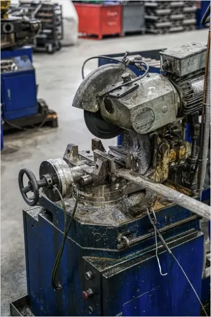 Detail Factory Equipment In Operation Photo Number 5