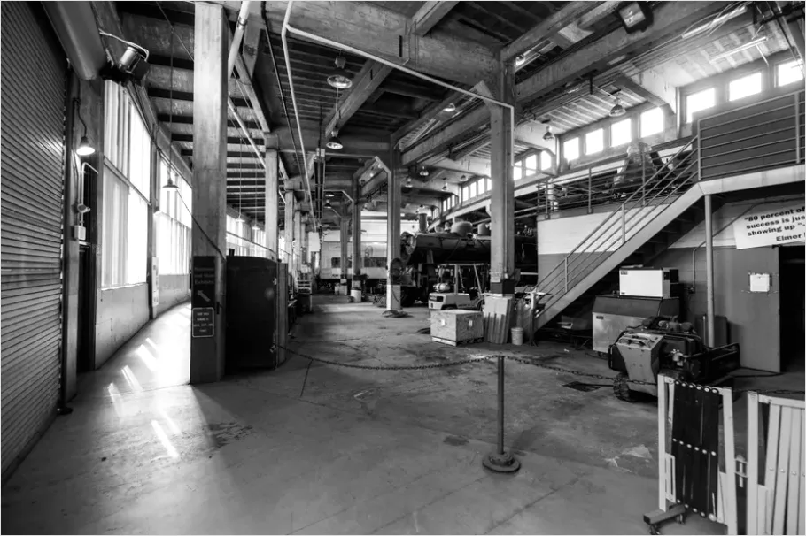 Detail Factory Interior Wide Angle Photo Number 8