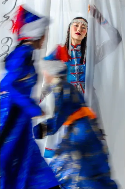 Detail Folk Dance Costume Movement Blur Photo Number 7