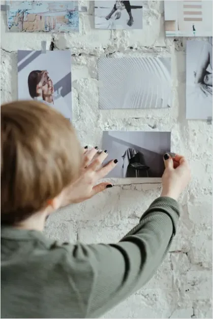 Detail Gallery Wall Layout Ideas Number 7