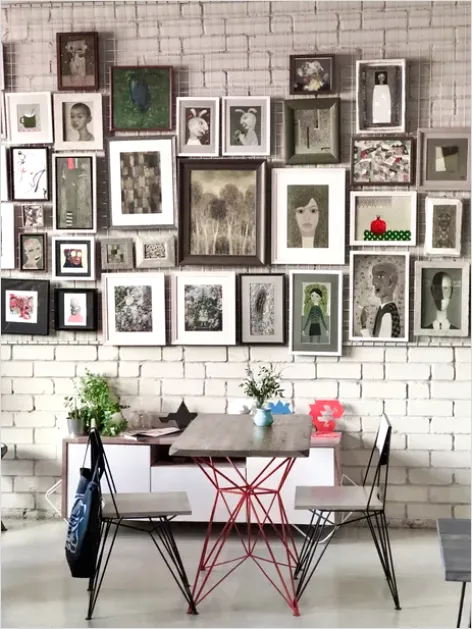 Detail Gallery Wall Layout Ideas Number 9