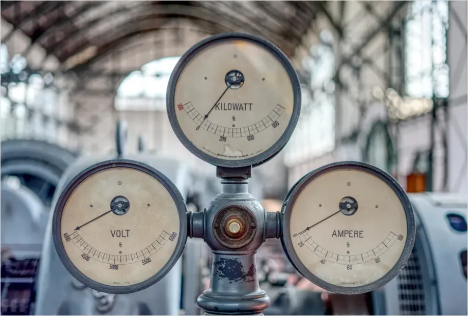 Detail Industrial Energy Management Dashboard Number 2