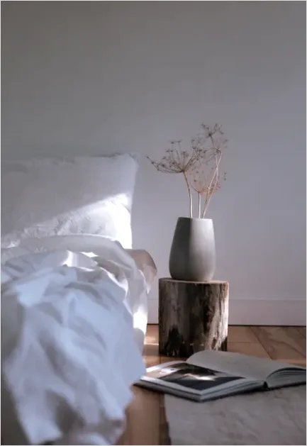 Detail Japandi Bedroom Interior Design Number 7
