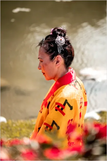 Detail Kimono Traditional Japanese Outfit Portrait Number 5