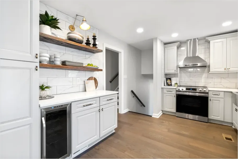 Detail Kitchen Open Shelving Styling Number 4