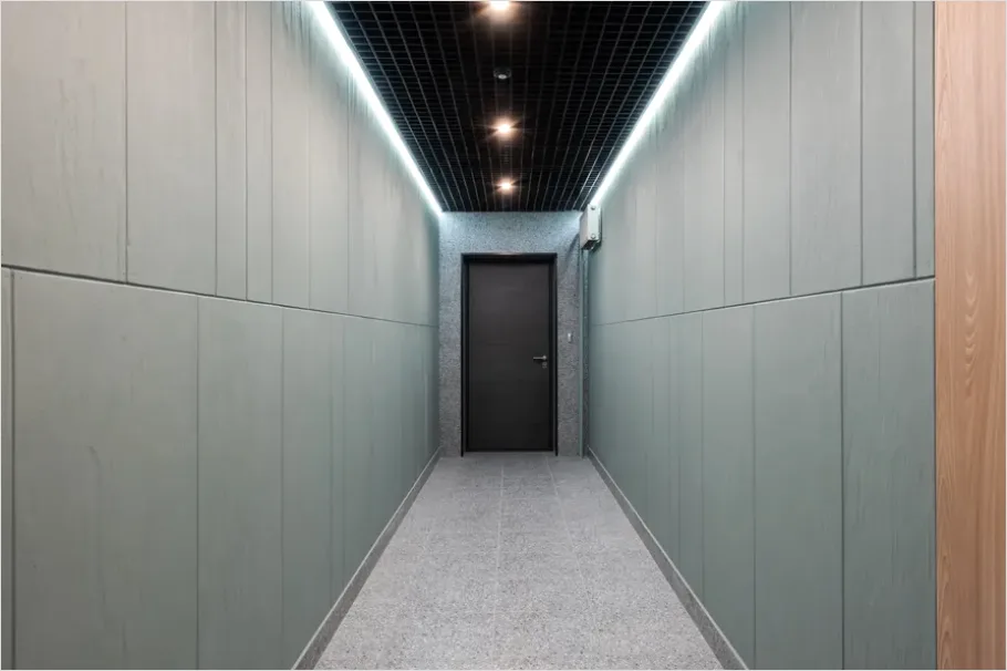 Detail Minimal Corridor Perspective Photo Number 11
