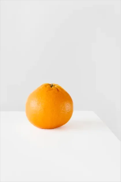 Detail Minimal Fruit Still Life Photo Number 14