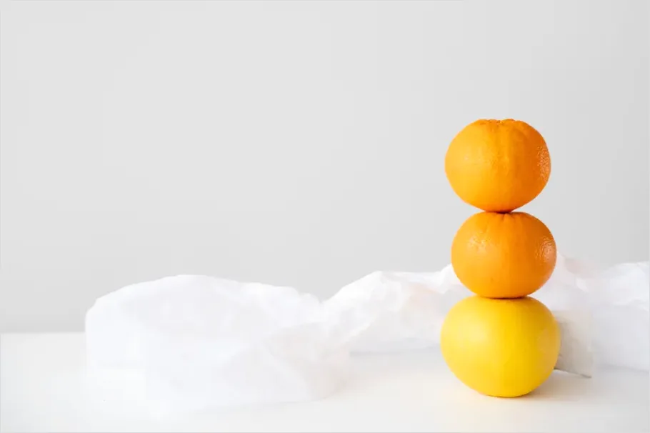 Detail Minimal Fruit Still Life Photo Number 7