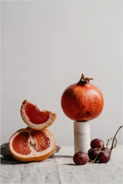 Detail Minimal Fruit Still Life Photo Number 8