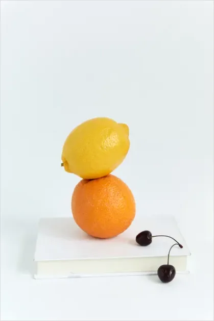 Detail Minimal Fruit Still Life Photo Number 9