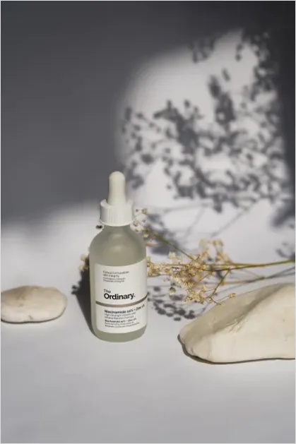 Detail Minimal Skincare Product Photo Aesthetic Number 5