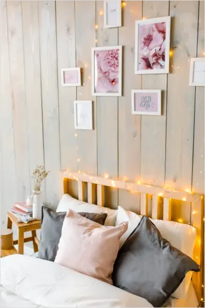 Detail Minimalist Bedroom Interior Design Photo Number 15