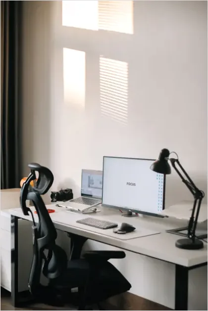 Detail Minimalist Desk Setup Aesthetic Number 8