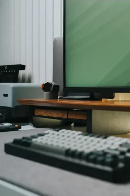 Detail Minimalist Desk Setup Aesthetic Photo Number 12