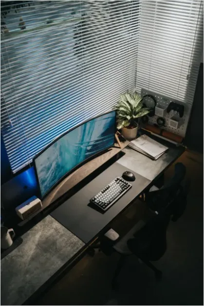 Detail Minimalist Desk Setup Aesthetic Photo Number 13