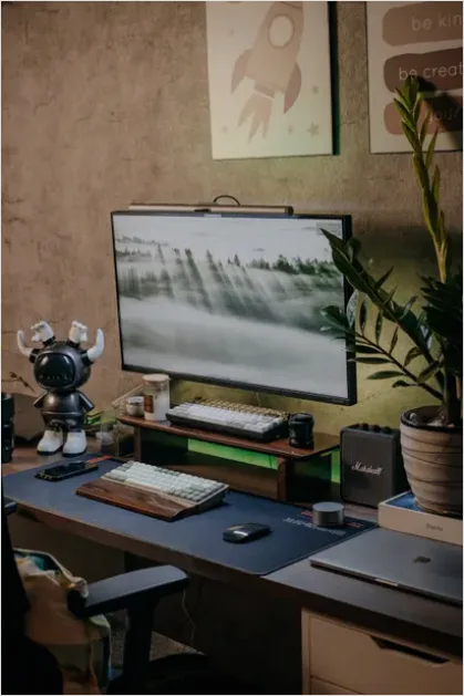 Detail Minimalist Desk Setup Aesthetic Photo Number 15