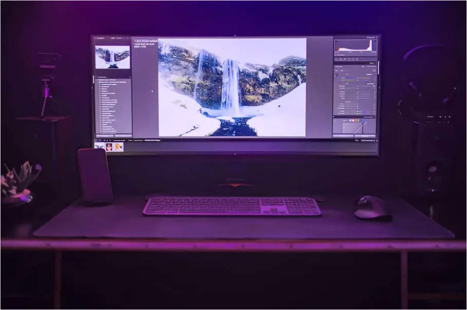 Detail Minimalist Home Office Setup Photo Number 6