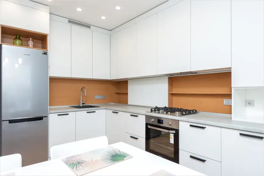 Detail Minimalist Kitchen White Cabinets Number 7