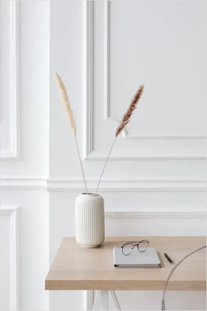 Detail Minimalist Workspace Neutral Tones Photo Number 12