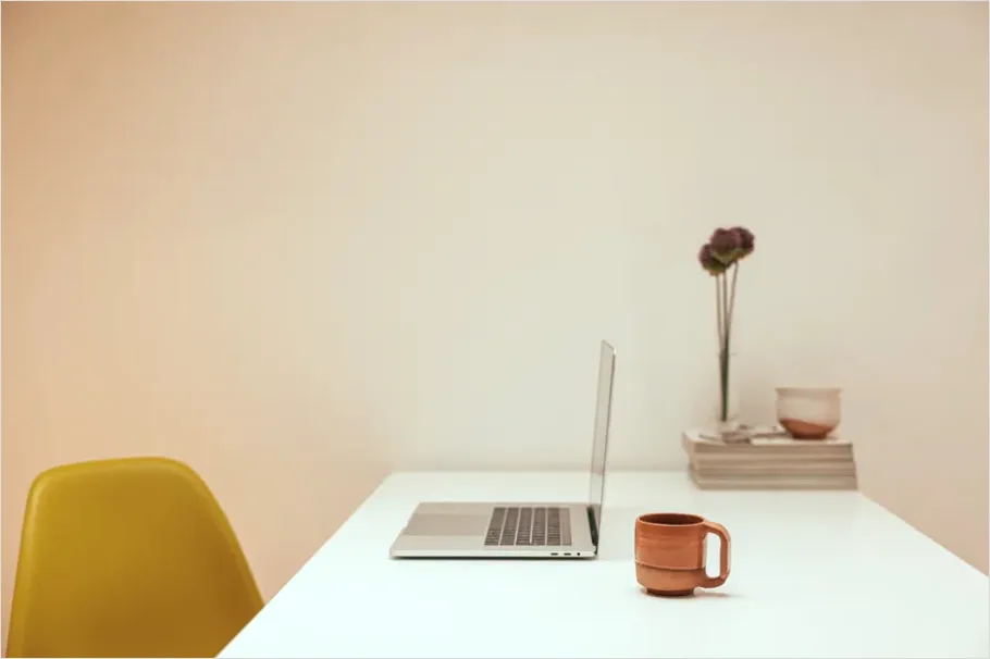 Detail Minimalist Workspace Neutral Tones Photo Number 16