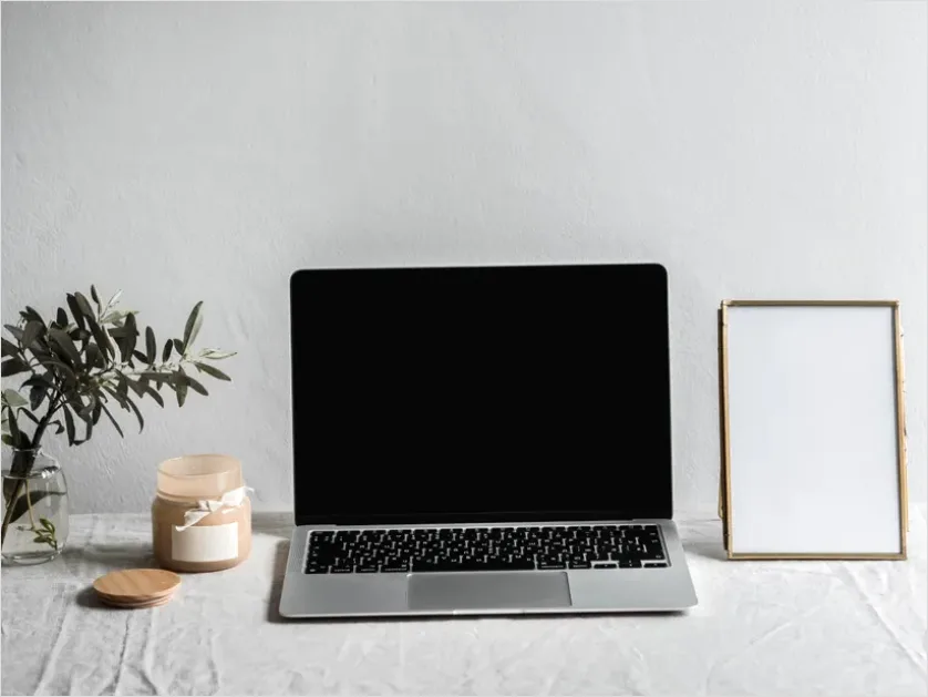 Detail Minimalist Workspace Neutral Tones Photo Number 6