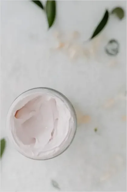 Detail Moisturizer Jar Flat Lay Photo Number 7