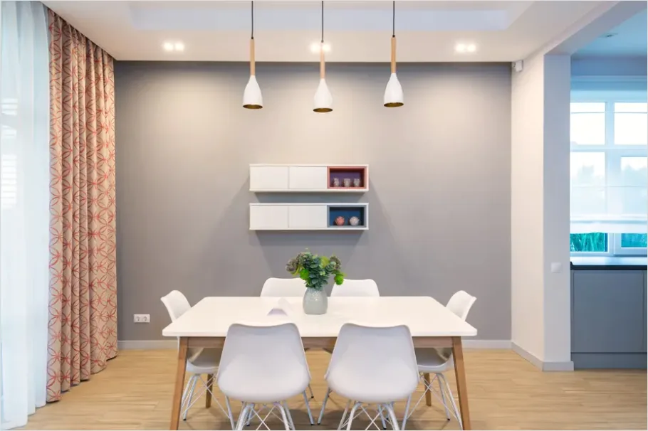 Pendant Light Over Dining Table 0349