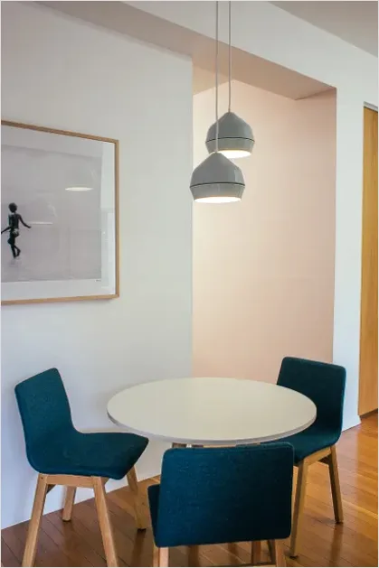 Detail Pendant Light Over Dining Table Number 7