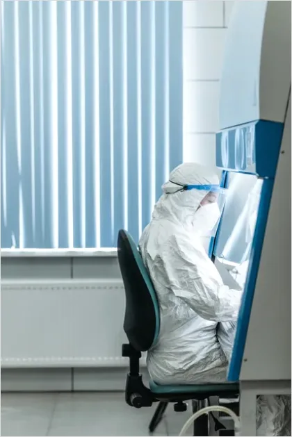 Detail Pharmaceutical Manufacturing Cleanroom Number 9