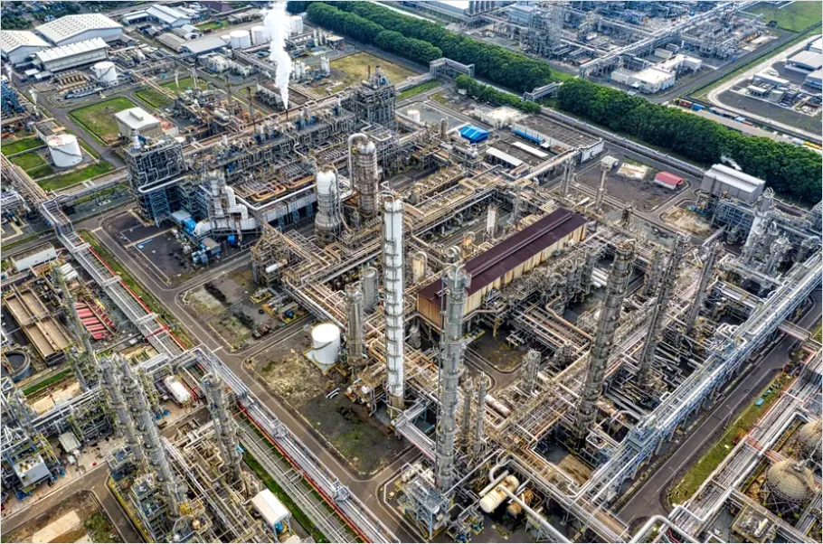 Detail Process Engineering Plant Operations Number 6