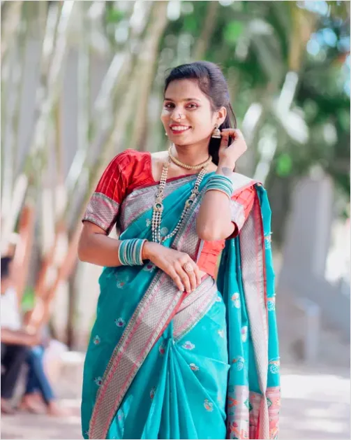 Detail Sari Drape Indian Traditional Clothing Photo Number 5