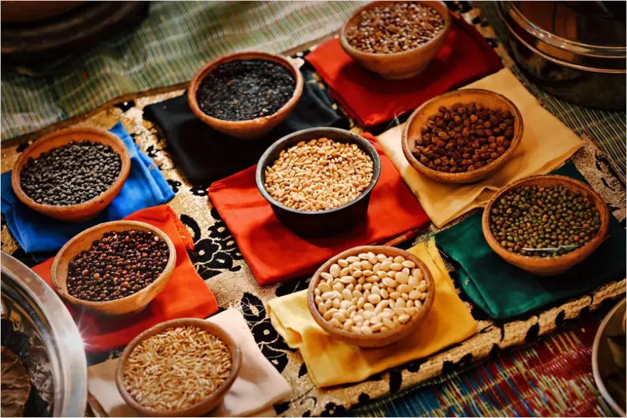 Detail Spices Market Colorful Bowls Overhead Number 10
