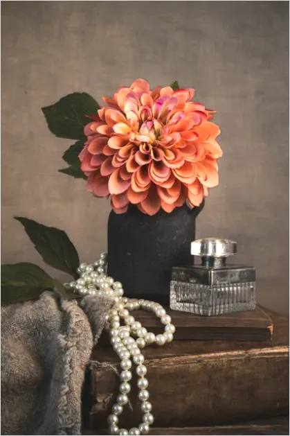 Detail Vintage Perfume Still Life Number 5