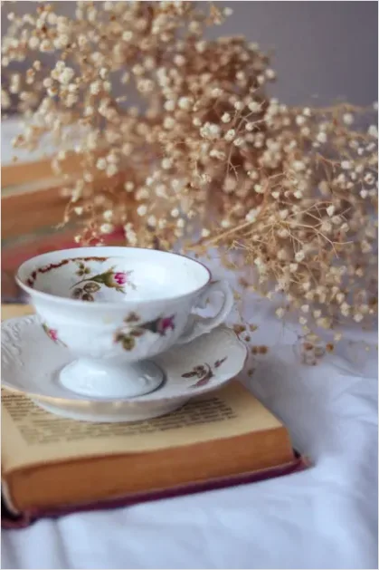 Detail Vintage Teacup Still Life Number 10
