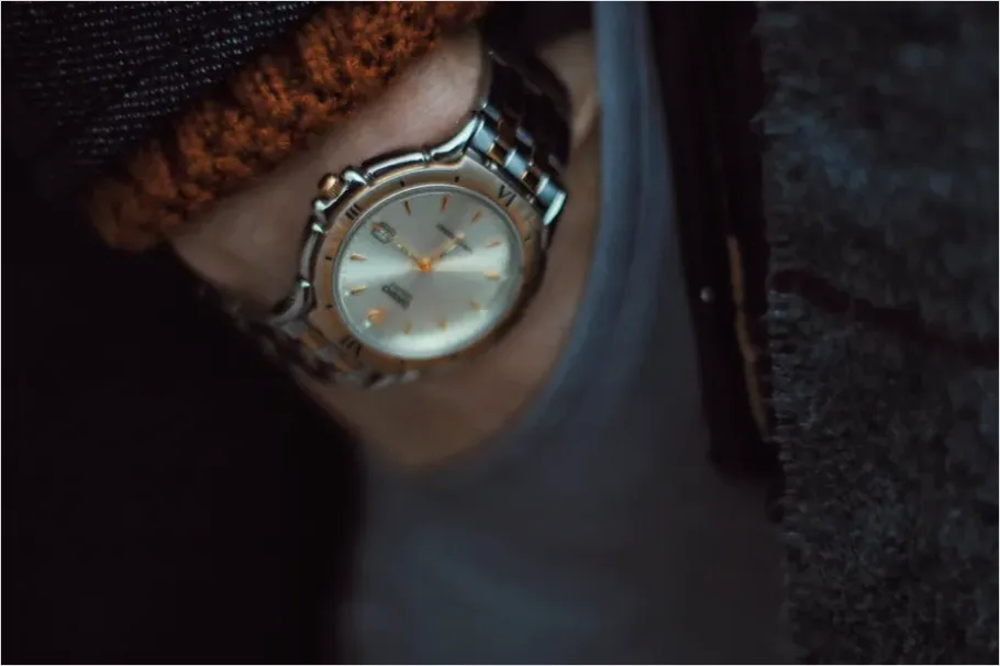 Detail Watch On Wrist Close Up Number 5
