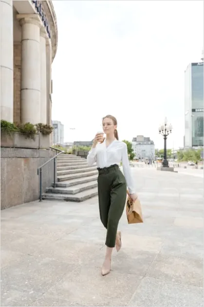 Detail Work Outfit Ideas Photo Women Number 14