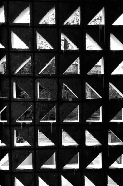 Detail Abstract Geometric Shadow Pattern Photo Number 8