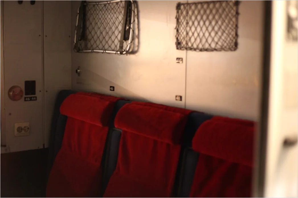 Detail Ambulance Interior Medical Equipment Detail Number 12