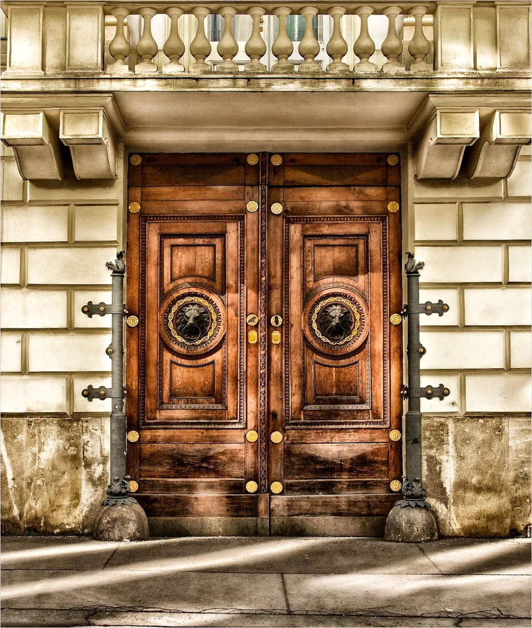 Detail Architectural Home Entrance Doorway Photo Number 2