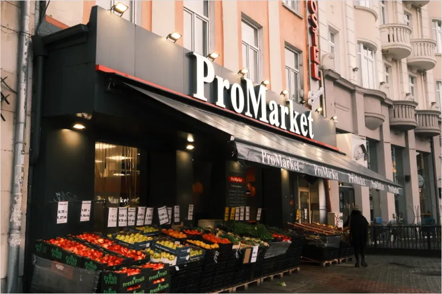 Detail Grocery Store Facade Exterior Photo Number 4