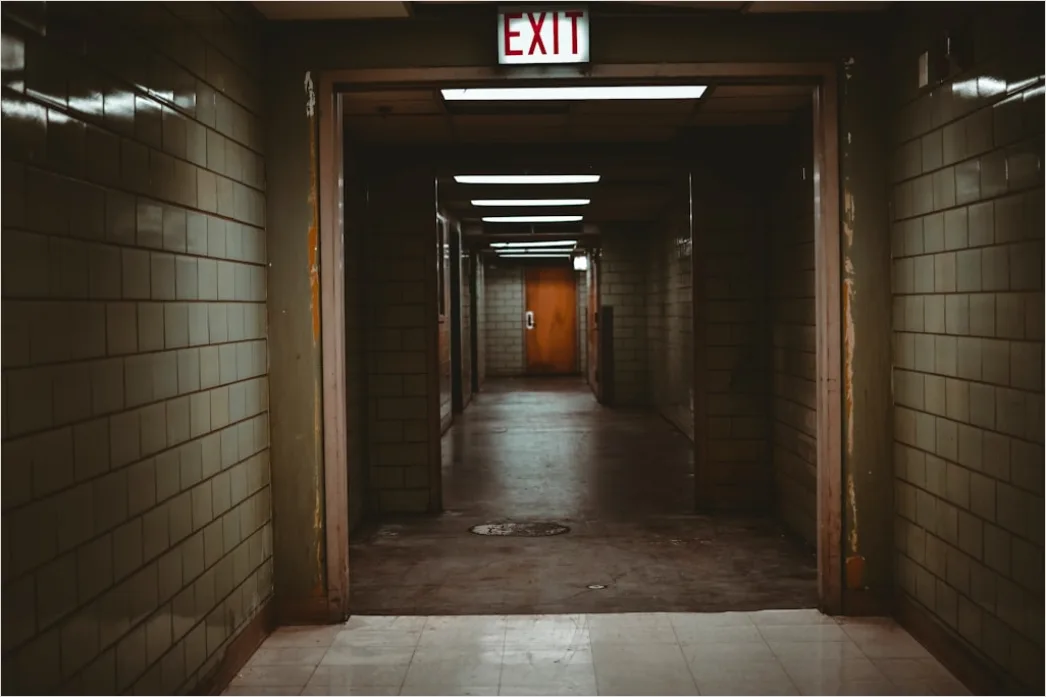Detail Hospital Corridor Clean Sterile Lighting Number 10