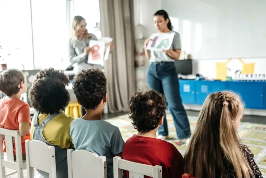 Detail Inclusive Classroom Learning Photo Number 2