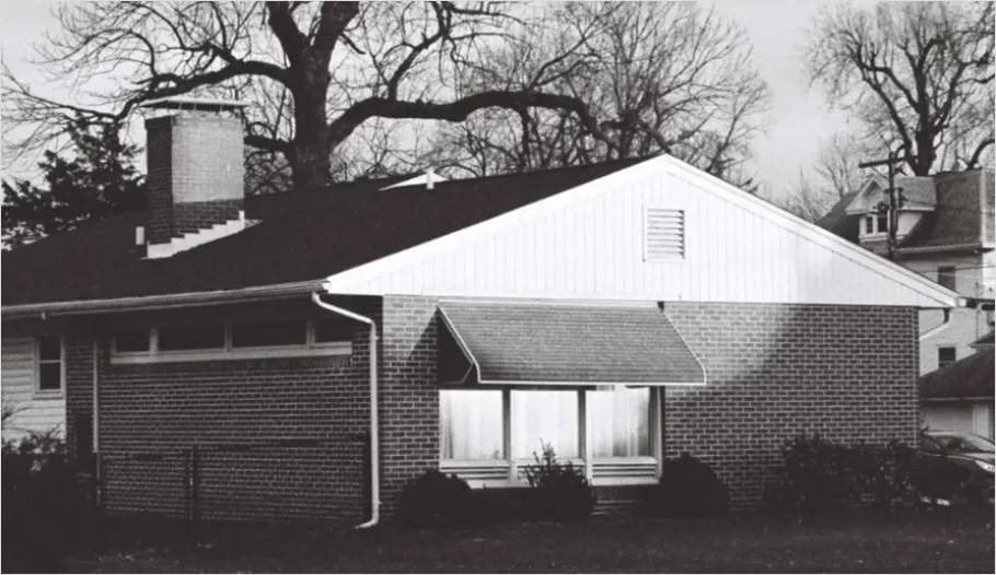 Mid Century Modern Home Exterior Photo 5265