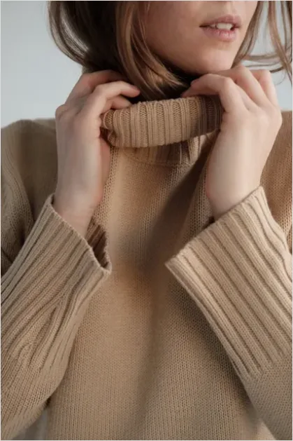 Detail Minimal Beige Outfit Aesthetic Photo Number 16