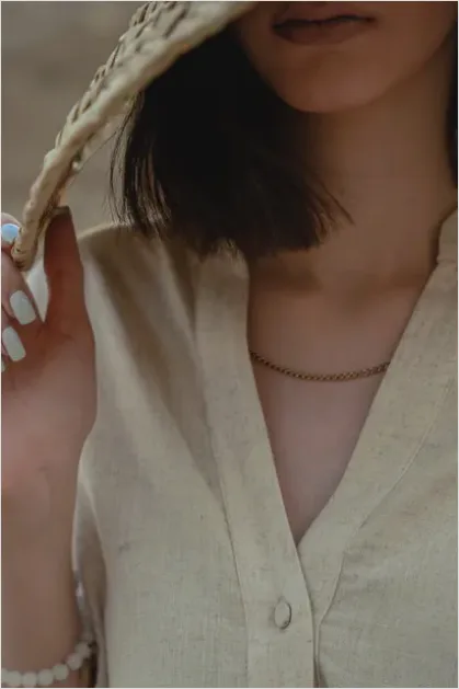 Detail Minimal Beige Outfit Aesthetic Photo Number 6