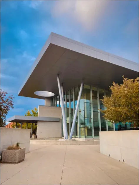 Detail Modern Campus Architecture Exterior Photo Number 2