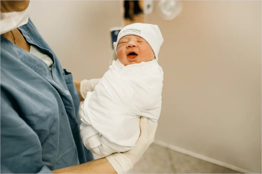 Detail Newborn Hospital Bassinet Monitoring Number 2