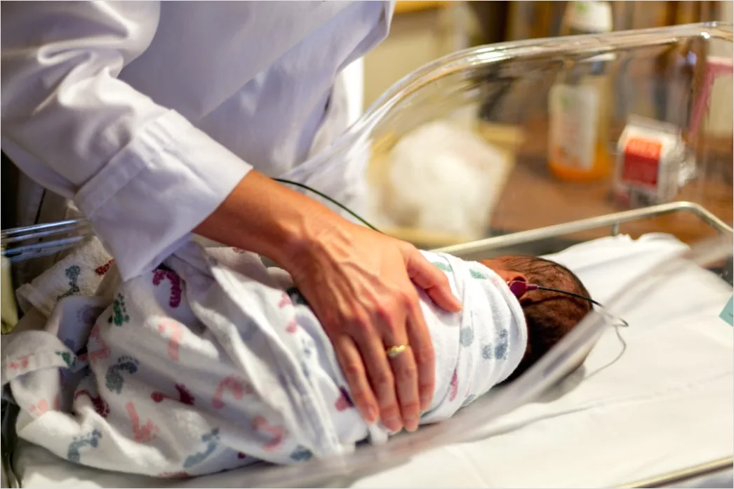 Detail Newborn Hospital Bassinet Monitoring Number 6