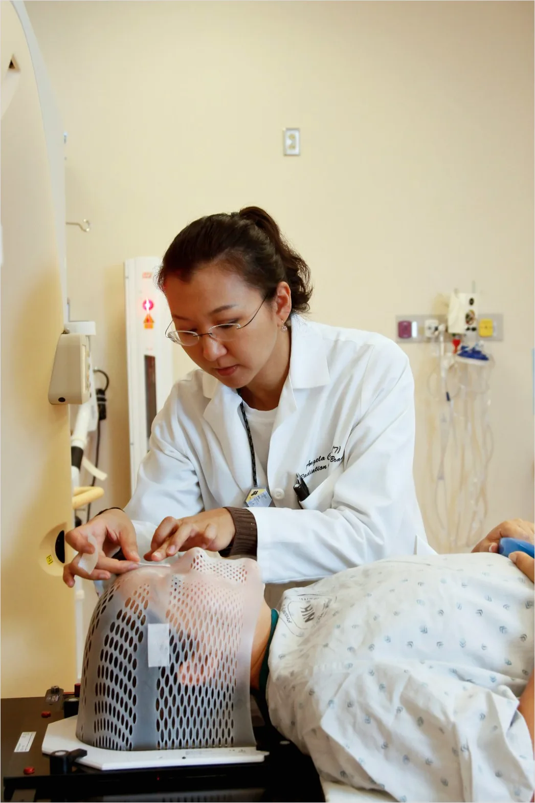 Detail Nurse Checking Vital Signs Patient Number 13